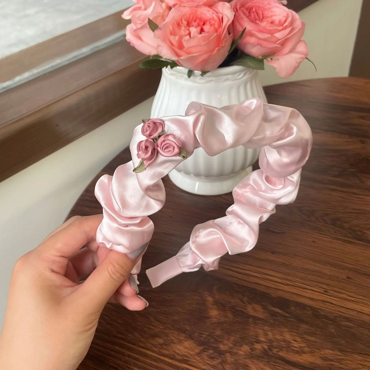 Pink Pleated Flower Plate Wide-Brim Headband