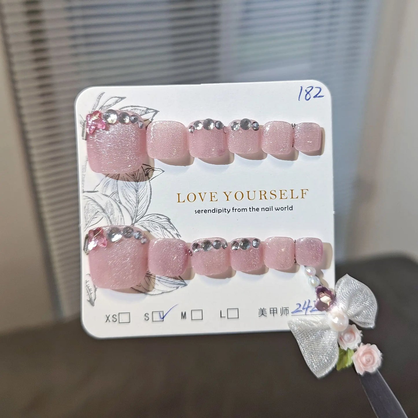 Pink Glitter Rhinestone Press-On Toenails