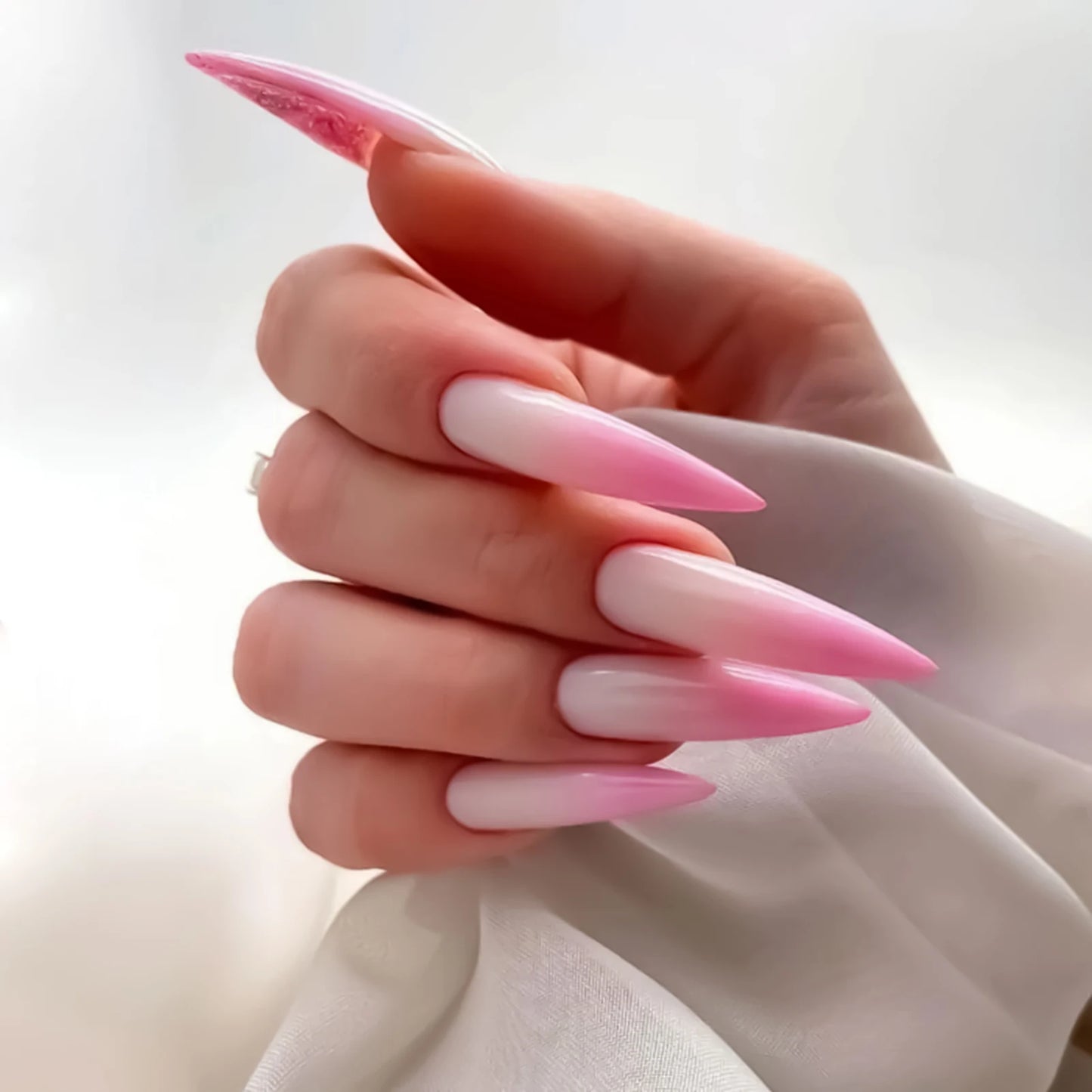 Gradient Pink Stiletto Charm Press-On Nails (24Pcs)