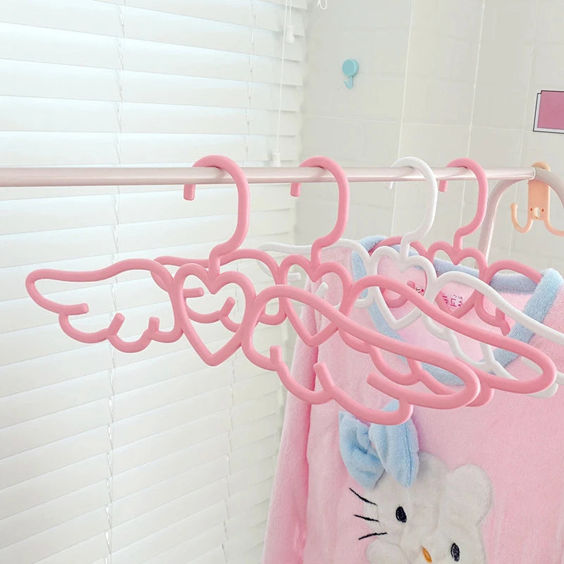 Pink Love Heart Non-Slip Clothes Hangers (5/10/20PCS)