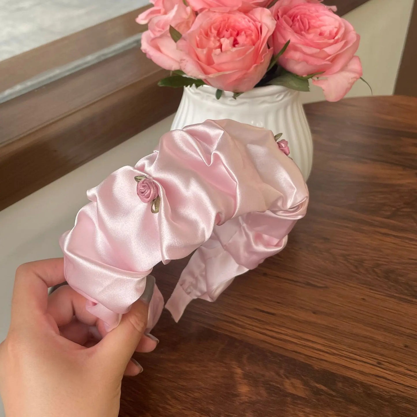 Pink Pleated Flower Plate Wide-Brim Headband